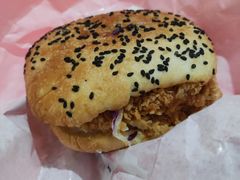 香辣鸡腿堡-塔斯汀中国汉堡(新安三路店)