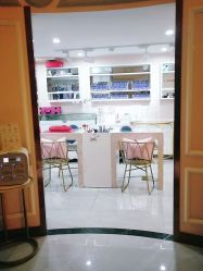 -同芙舍予专业健康美容