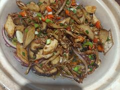 -那家老院子东北菜·饺子·小鸡炖蘑菇(艳华街店)