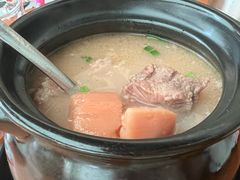 -莲餐厅·湖北菜·潜江小龙虾店(愚园路店)