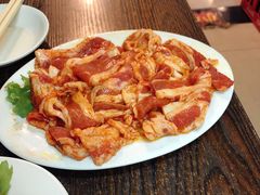 肥瘦相间-韩风烤牛肉冷面店