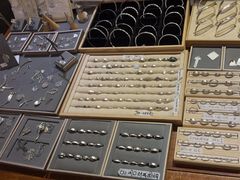 -十八字金·银饰·拼豆·开蚌DIY(魏公芳华里店)