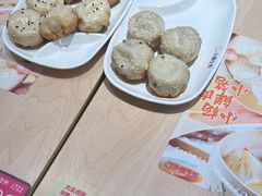 -小杨生煎(黄河路美食休闲街店)