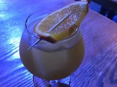 灰姑娘-胡桃里音乐酒馆(下沙店)
