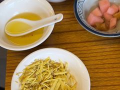 -颜氏双江清水鱼一养身火锅(磁器口店)