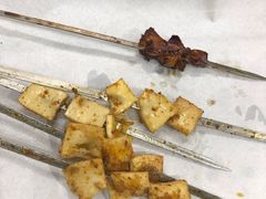 烤小板筋-曹掌柜小酒馆烧烤集团(崂山同兴路店)