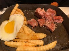 -港丽餐厅(高德置地店)