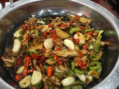 -湖南人家湘菜馆(镇江路店)
