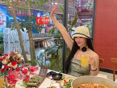 -刘姐啤酒鱼民族演艺餐厅(西街总店)
