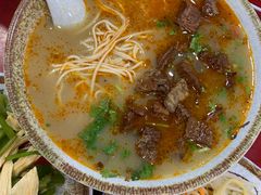 -金杨拉面王小吃面馆·牛三宝面·红烧牛肉粉