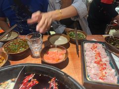 -周小明火锅(黑金冠社区店)