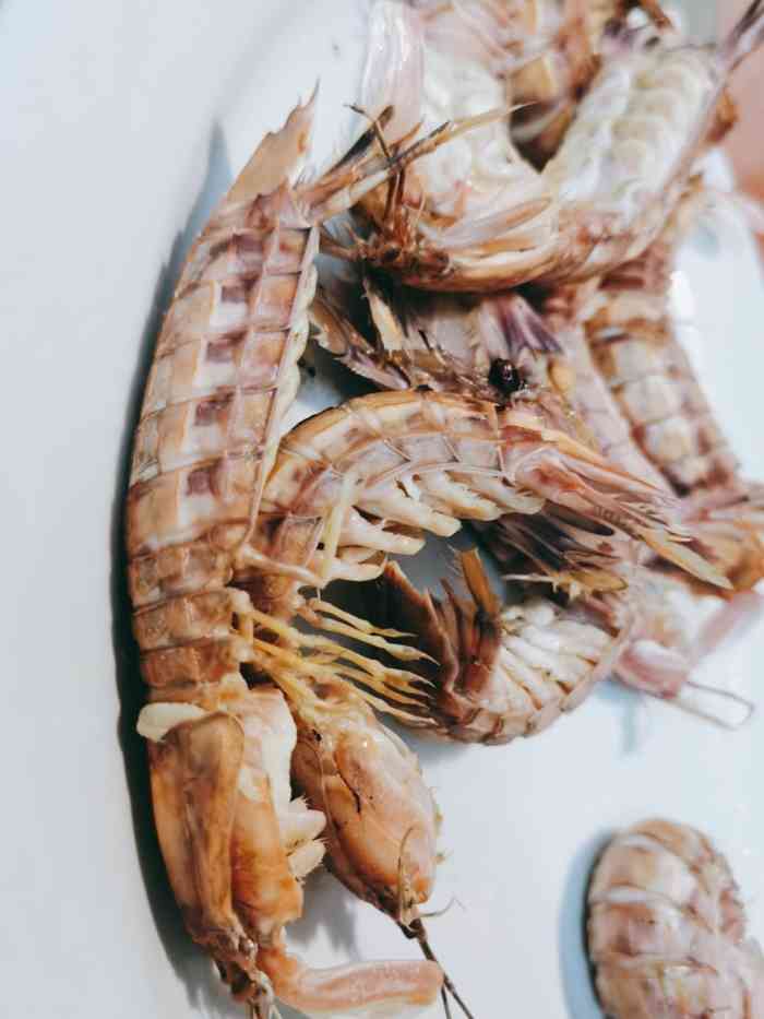 再来海鲜店-"越吃越贵,红蛋不新鲜,粉丝臭酸,态度恶劣.