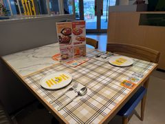 -菲滋意式餐厅(富阳东方茂店)