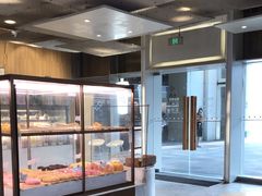 面包甜点陈列柜-奈雪的茶(重庆万象城北区店)