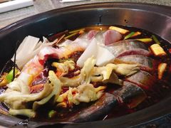 -忆乡情铁锅炖鱼饭店(延庆店)