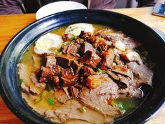 -花溪巷牛肉粉(泉城路店)