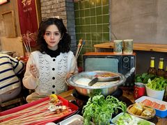-钢管厂五区小郡肝串串香火锅(人民广场店)
