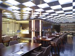 -BLU 全日制餐厅(上海安曼纳卓悦酒店)