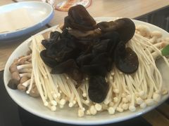 -不老仙金汤虾丸火锅