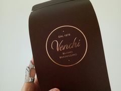 -VENCHI 闻绮(北京国贸商城店)