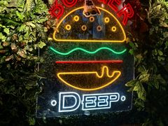 -DEEP·深美式餐吧(五棵松华熙LIVE店)