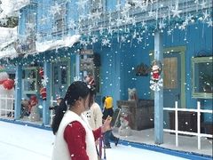 -汕头蓝水星欢乐世界