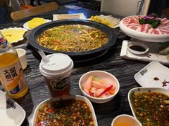 -老船舫·现做活鲜鱼馆(东郊记忆店)