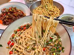-粉观右江西鲜辣米粉(天地店)