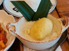 -Kub Kao Kub Pla (Terminal21)