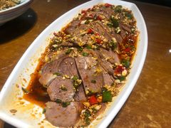 大刀牛肉-95号酱骨·一块豆腐(展春园西路店)