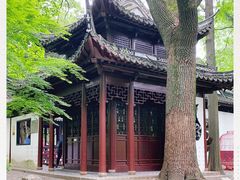 -汇龙潭