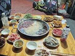 -储奇门鳝鱼火锅(总店)