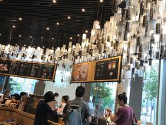 -星巴克臻选(湖滨道店)