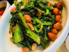 菠菜-辣尚瘾·烤鱼·新川菜(交大直营店)