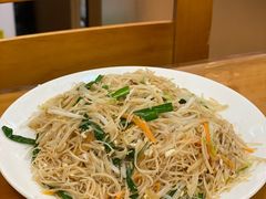 -正宗普宁豆干坊·洪记砂锅粥(红领巾路店)