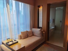 -杭州逸酒店(西湖武林店)