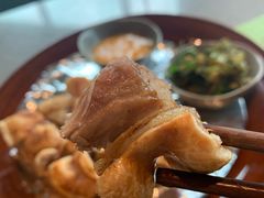 彝族大烧-半山腰·云南菜(侨福芳草地店)