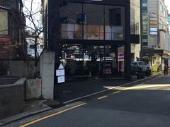 -Gentle Monster(Galleria百货狎鸥亭店)