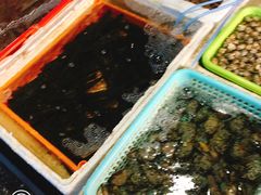 -霞涌市场海鲜摆卖区