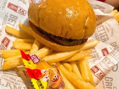 -The Habit Burger Grill 哈比特汉堡(复兴soho店)