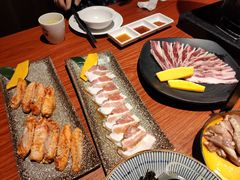 -山之屋炭火烧肉·生啤畅饮(大朗万科中央公园店)