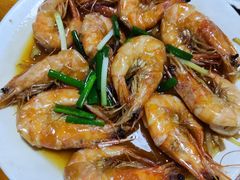 油焖大虾-温州一家人美食(西木头市店)