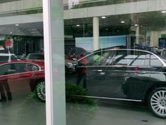 -上海德星奔驰(江杨南路店)