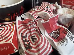 -肯德基(彩云城店)