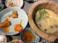 -云荷里·蒸汽石锅鱼·云南菜(中发百旺店)