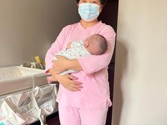-爱贝尔高端月嫂(母婴护理)