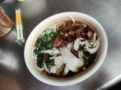 -花溪王记牛肉粉(四季花溪商场店)