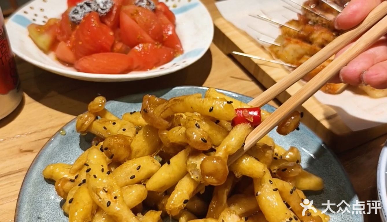 啊啊啊在沈阳吃到了正宗的海肠拌饭🍢🍚