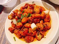 -巴厘龙虾·榜首油焖大虾(音乐学院·沿江酒馆店)