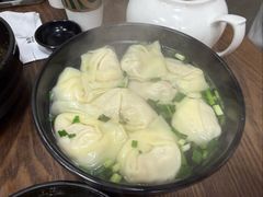 三鲜馄炖-万寿斋(山阴路店)